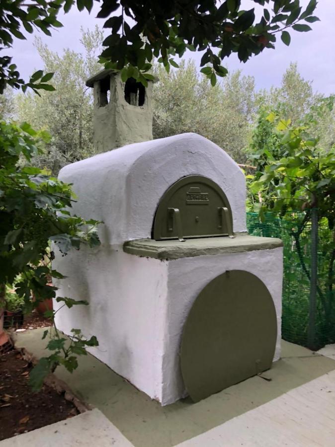Olive 2 * Ayios Mamas